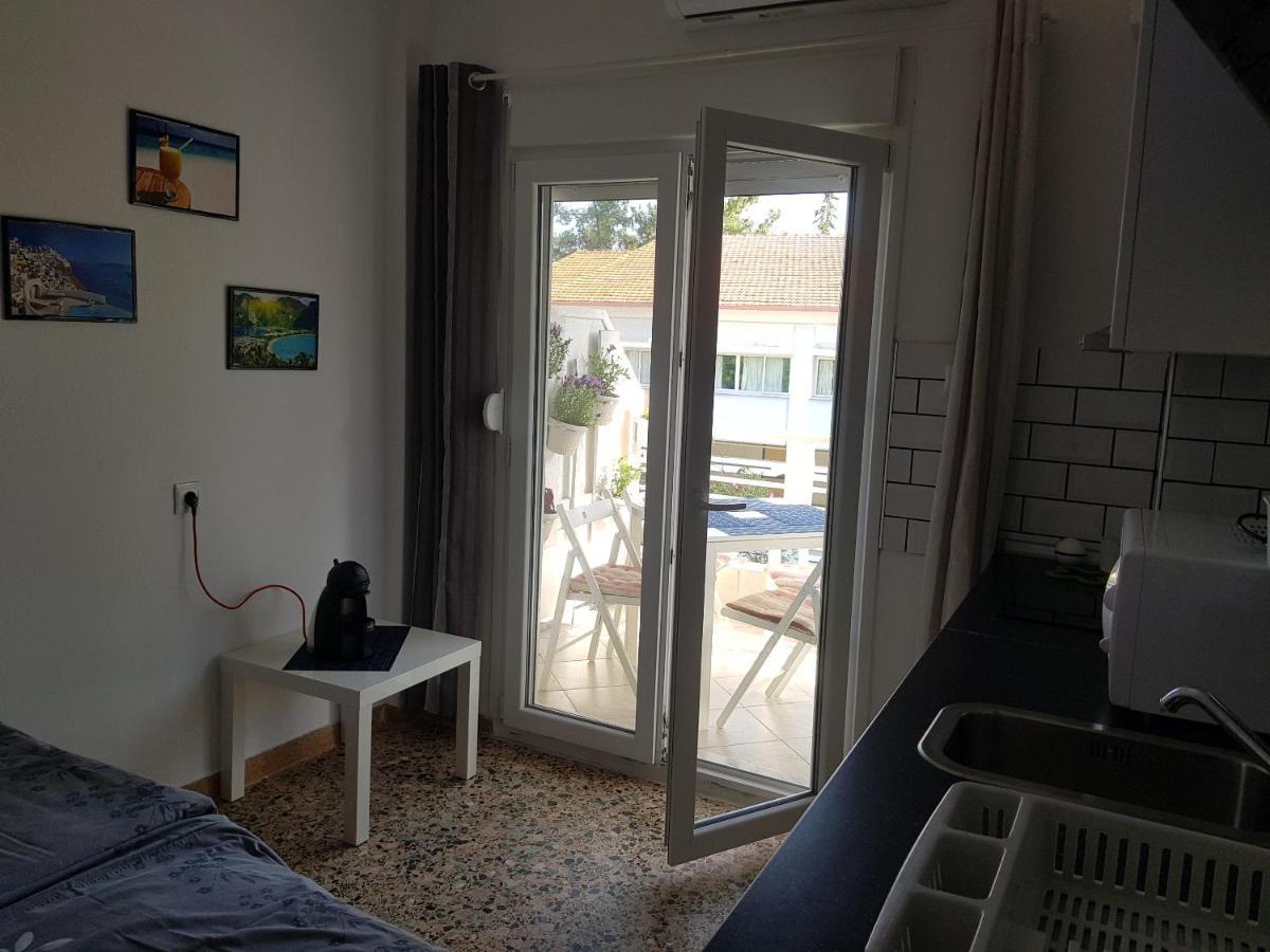 Apartment With Two Rooms Near The Beach Asprovalta Exterior foto